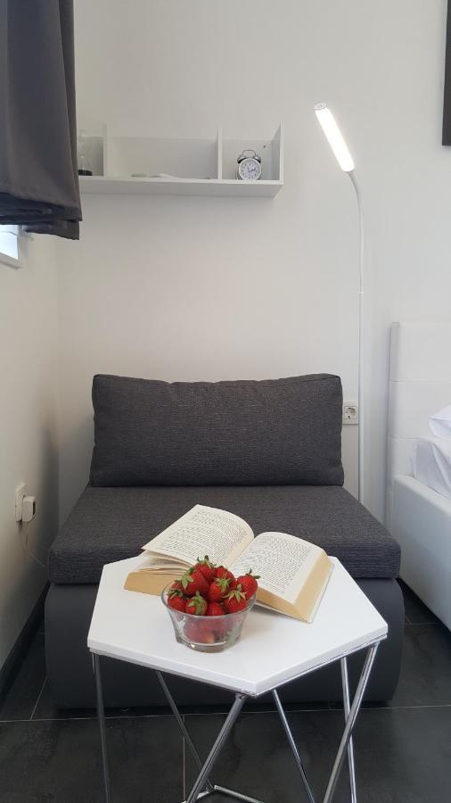 Grey House Apartment Makarska Exterior foto