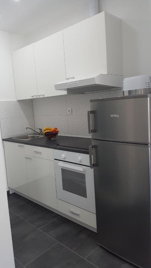 Grey House Apartment Makarska Exterior foto