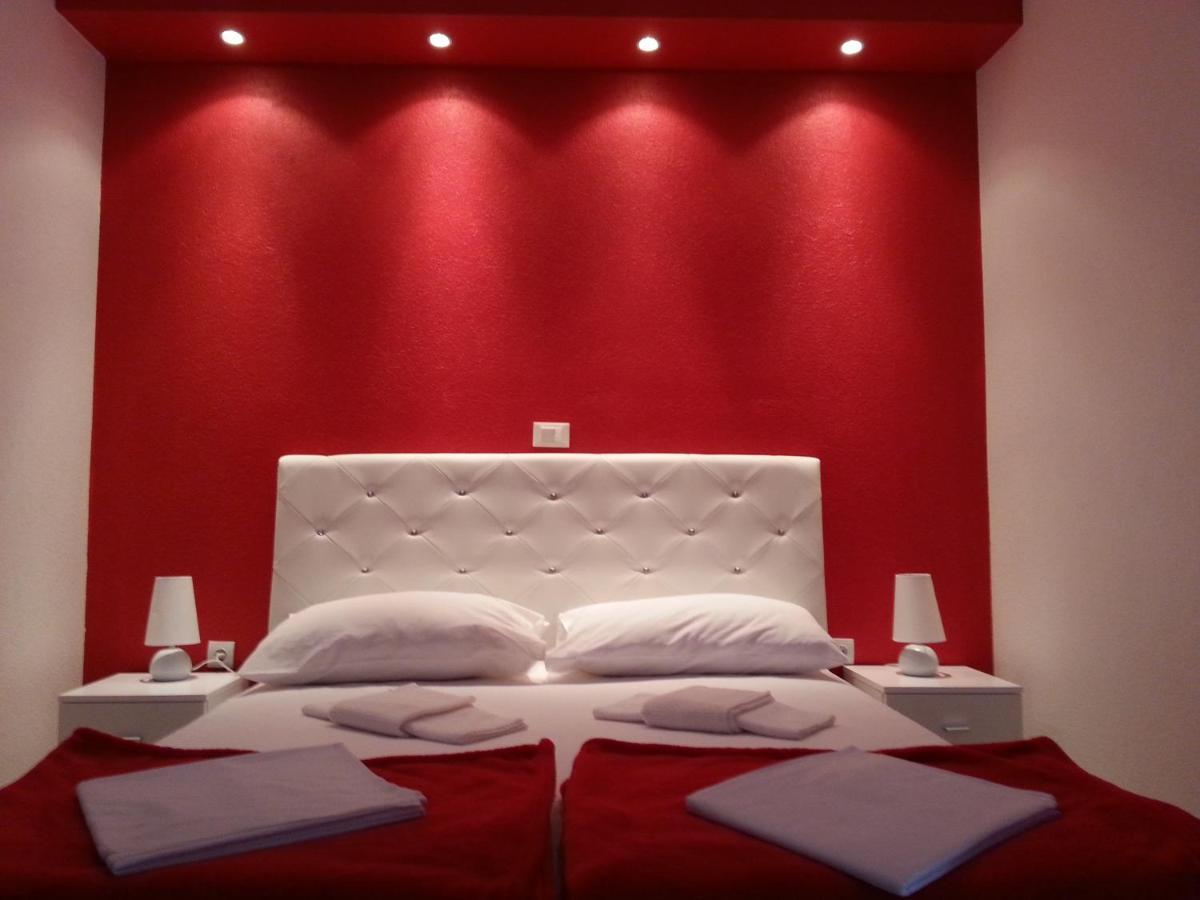 Grey House Apartment Makarska Exterior foto