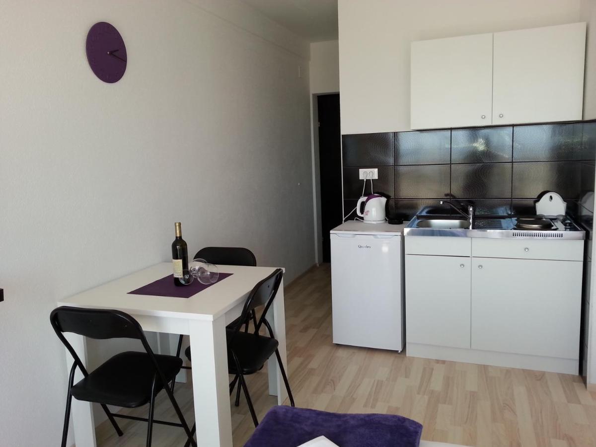 Grey House Apartment Makarska Exterior foto