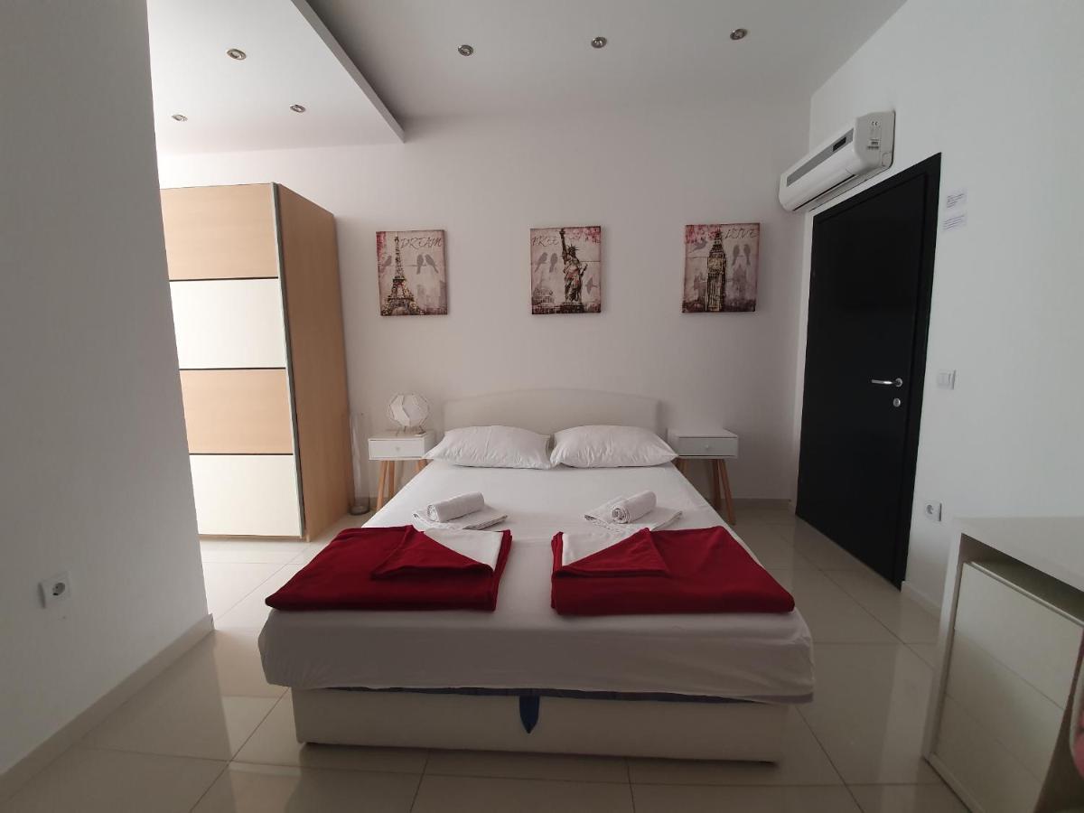 Grey House Apartment Makarska Exterior foto